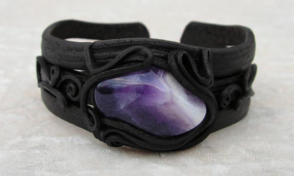 Armreifen mit Amethyst