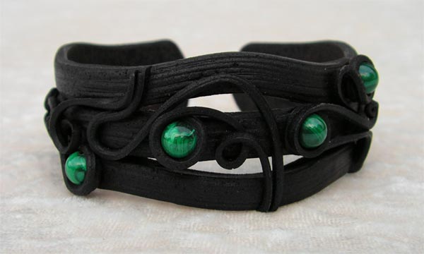 Armreifen mit Malachit (Perlen)
