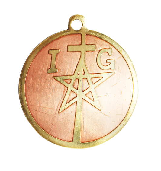 To Keep The Lover, The Partner, The Friend (06) Amulet Pendant Necklace