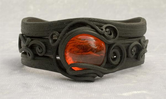 Armreifen mit Glas (rund rot)