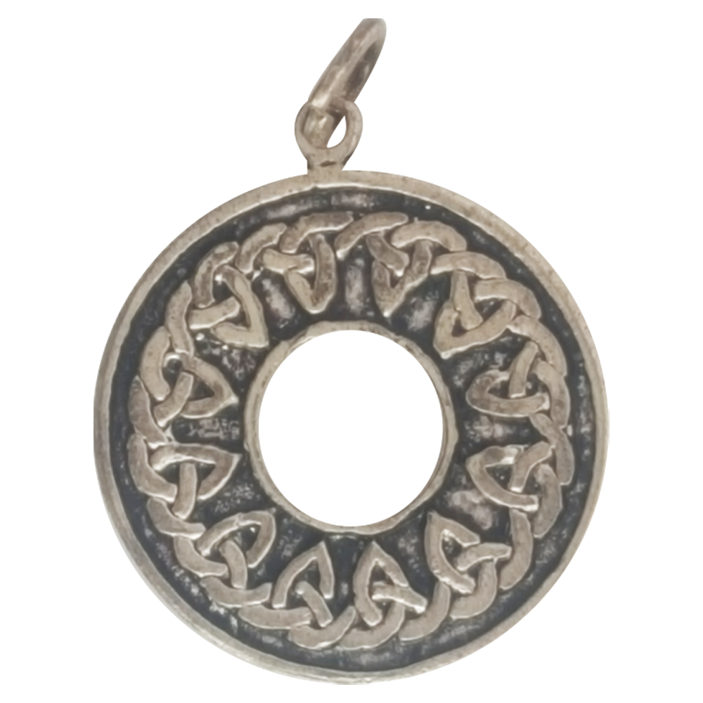 Wheel of Arianrod (L4) Charm Amulet