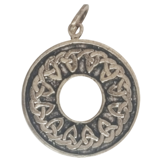 Wheel of Arianrod (L4) Charm Amulet